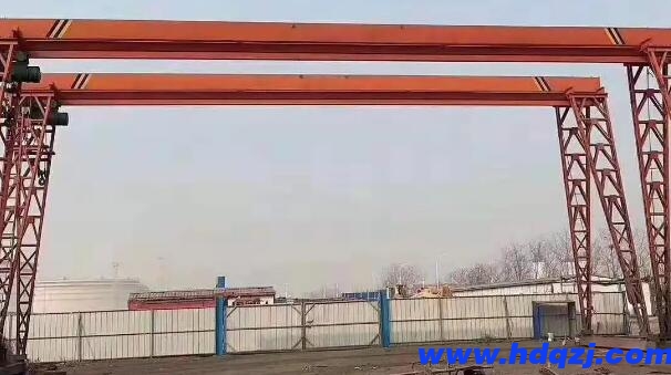 龍門吊的滲油位置如何維修？